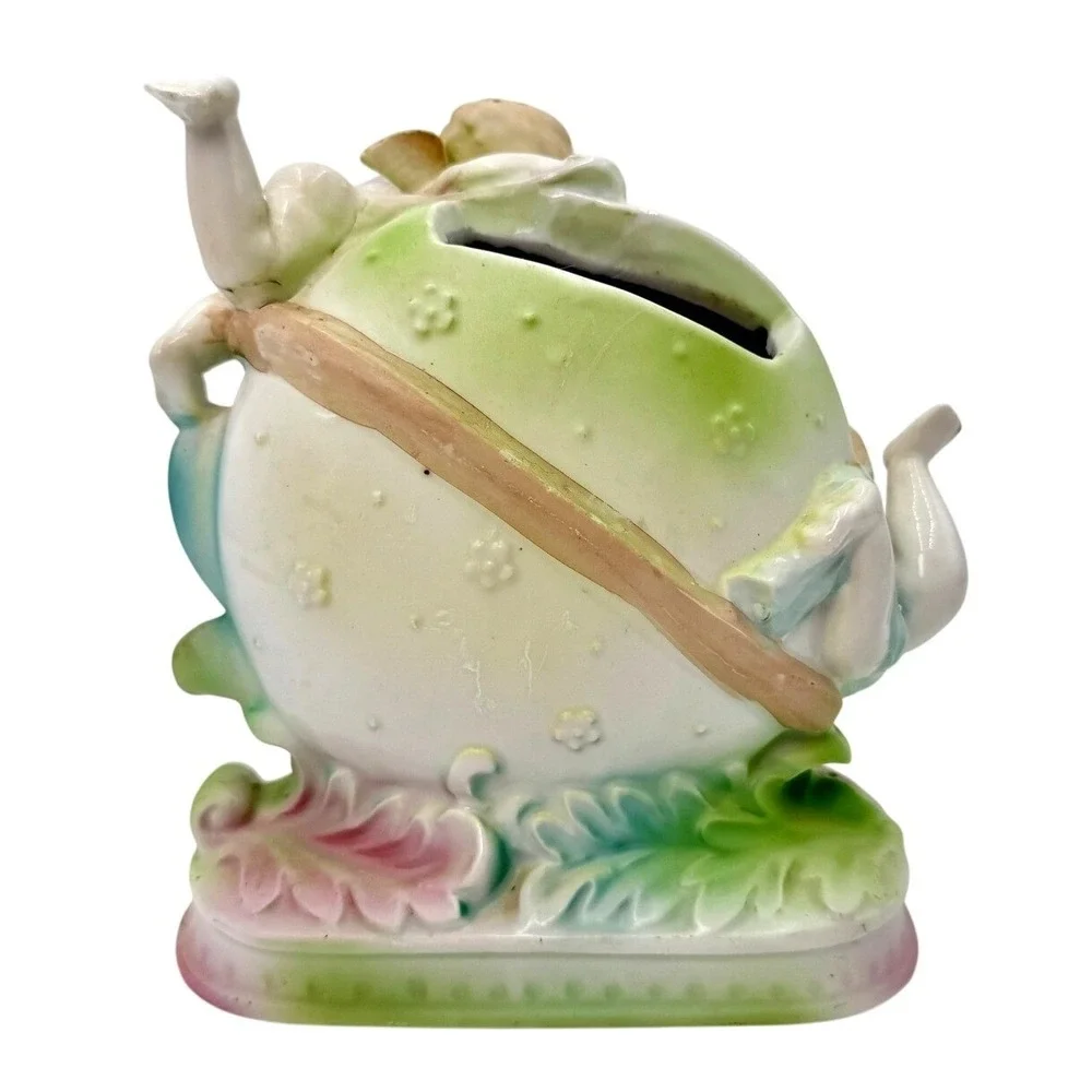 Antique Victorian Porcelain‎ Cherub Putti Figurine Applied Flowers 1800s